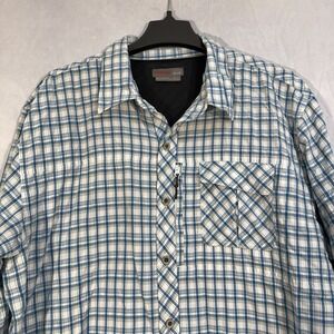 Wrangler Outdoor Shirt Men's XL Regular Fit Plaid Blue Zip Pockets Vented Hiking